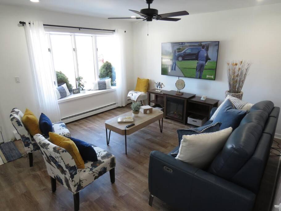 Catskills Cottage With Lake View Book Now Rock Hill Ngoại thất bức ảnh