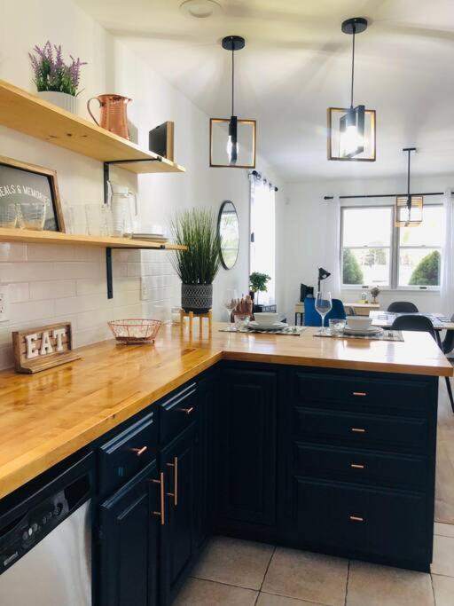 Catskills Cottage With Lake View Book Now Rock Hill Ngoại thất bức ảnh