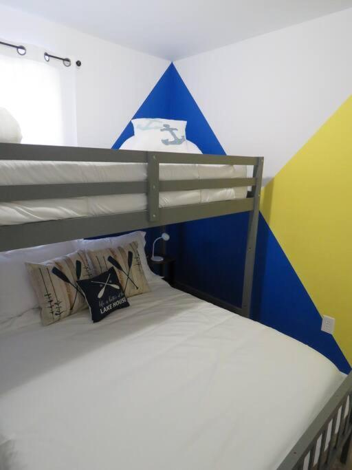 Catskills Cottage With Lake View Book Now Rock Hill Ngoại thất bức ảnh